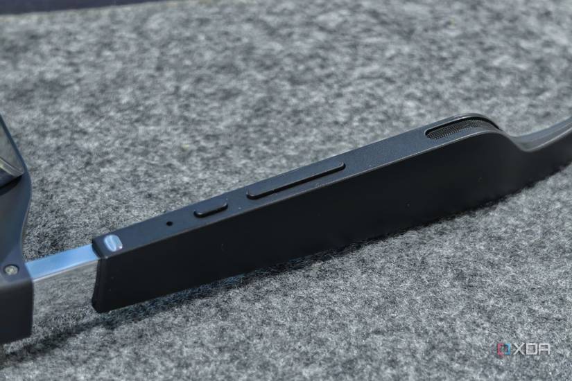 An image showing the XREAL Air 2 speakers.