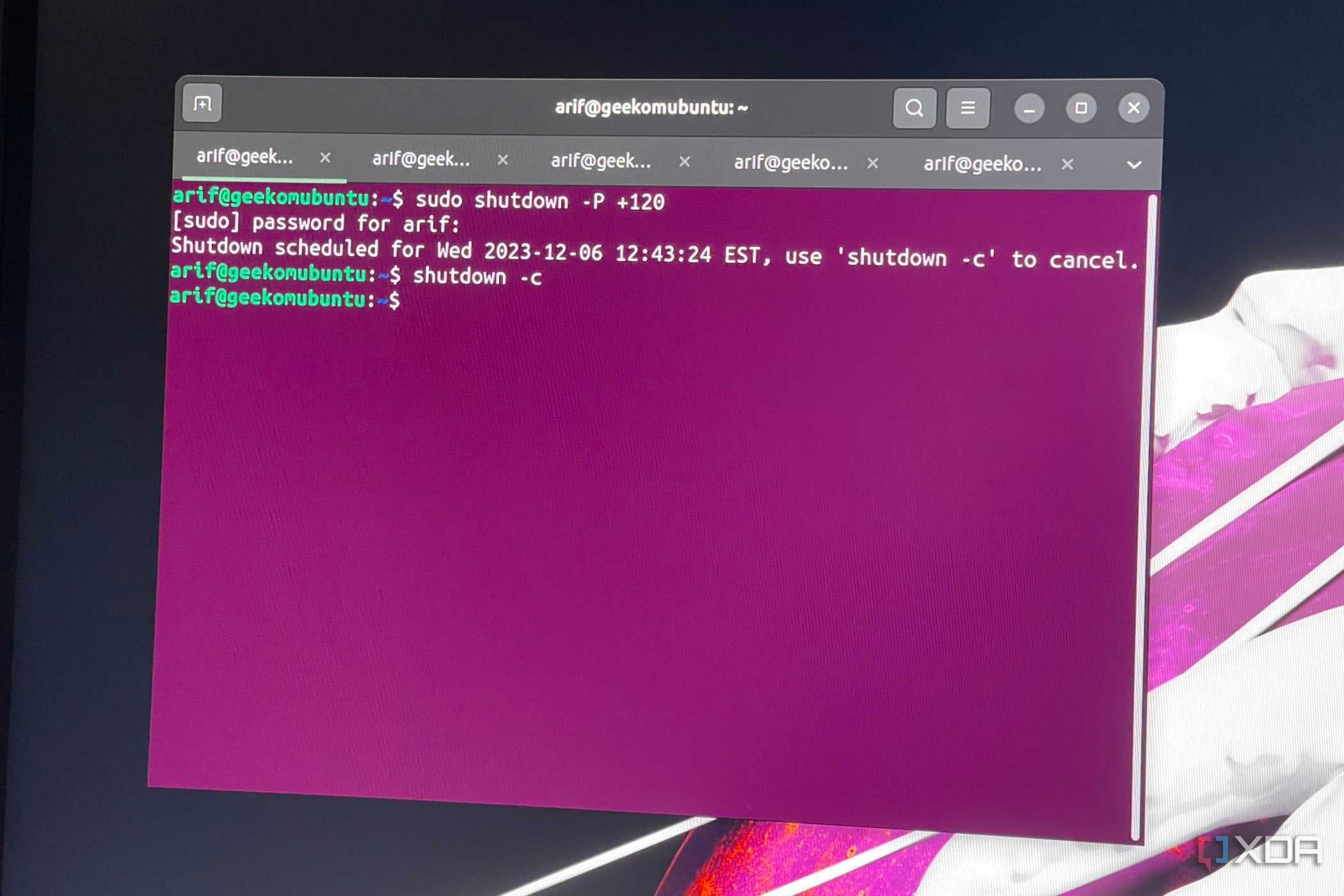 A photo of the command to shutdown Linux