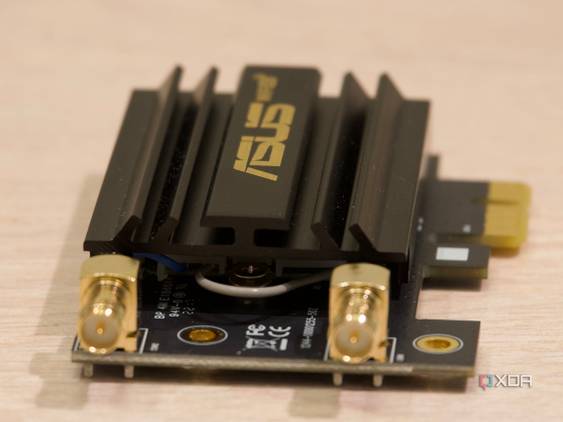 Asus PCE-AXE59BT close bracket removed