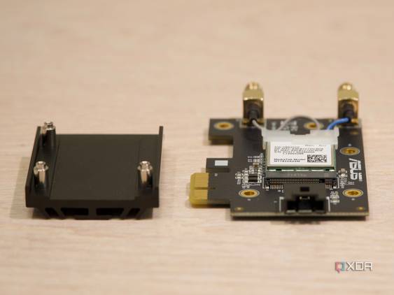 Asus PCE-AXE59BT close heatsink removed