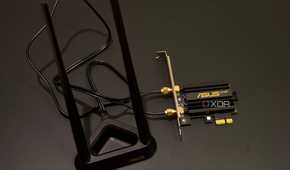 Asus PCE-AXE59BT with antenna attached