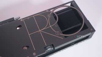 Cose-up view of the Asus ProArt GeForce RTX 4060 Ti PRO passthrough