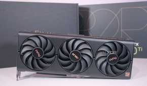 Front of the Asus ProArt GeForce RTX 4060 Ti with packaging