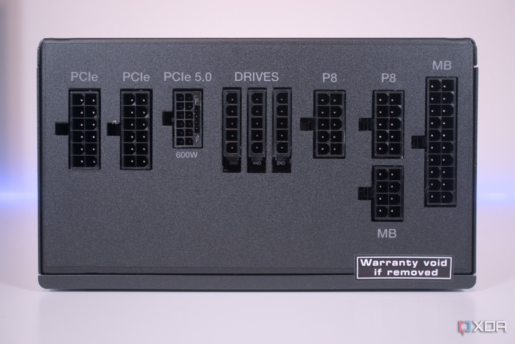 be quiet! Straight Power 12 ports displayed in an image.