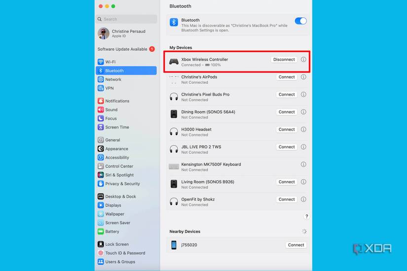 A MacBook Bluetooth settings menu with a list of devices and Xbox Wireless Controller shown as being connected.