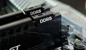 An image showing two DDR5 memory sticks installed on a motherboard