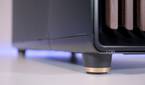 Fractal Design North golden feet