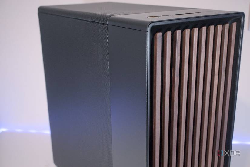 Front view of the Fractal Design North