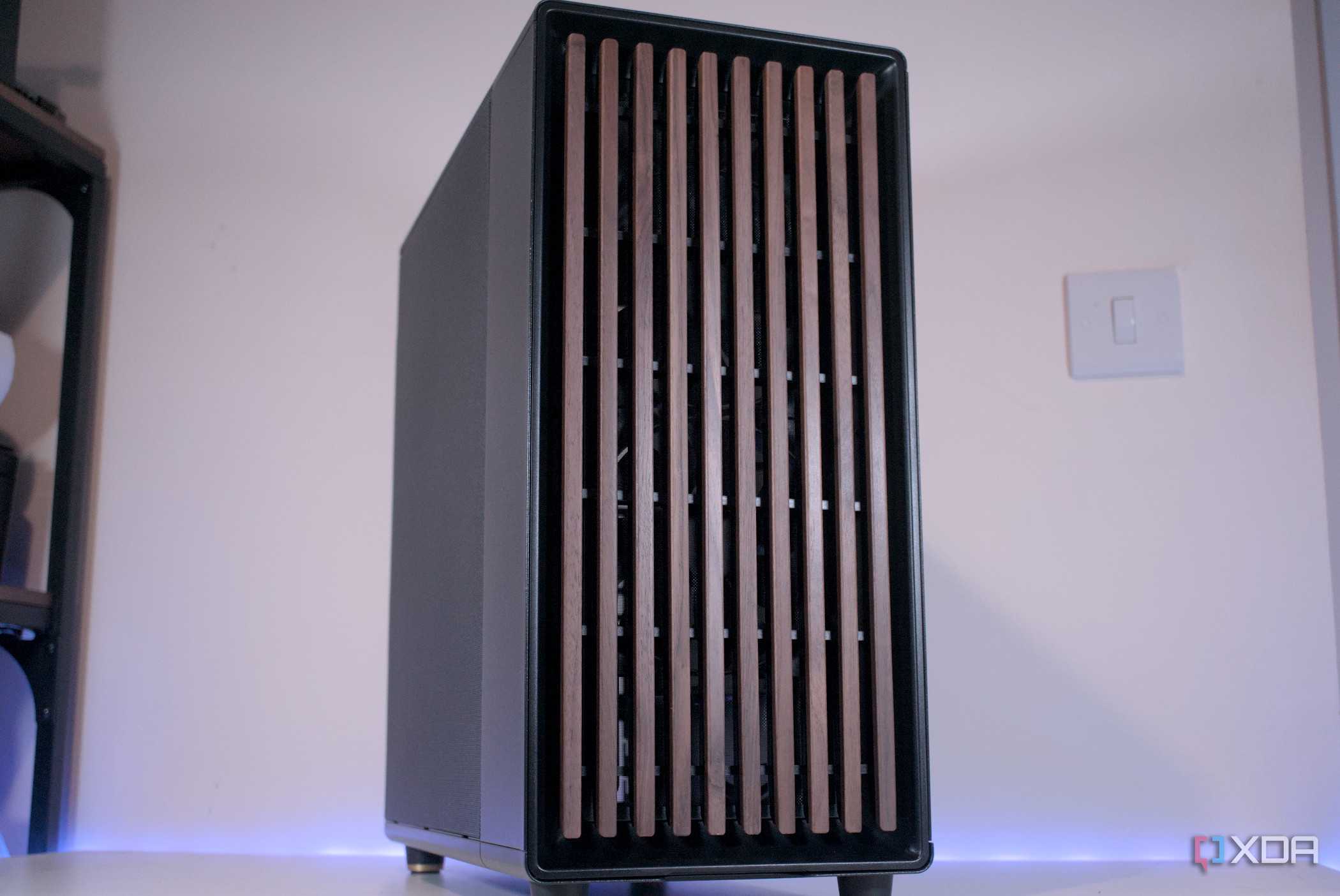 Front of the Fractal Design North