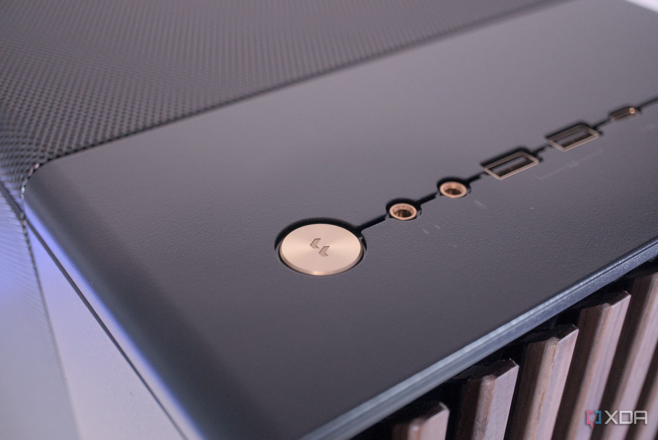 Fractal Design North's power button