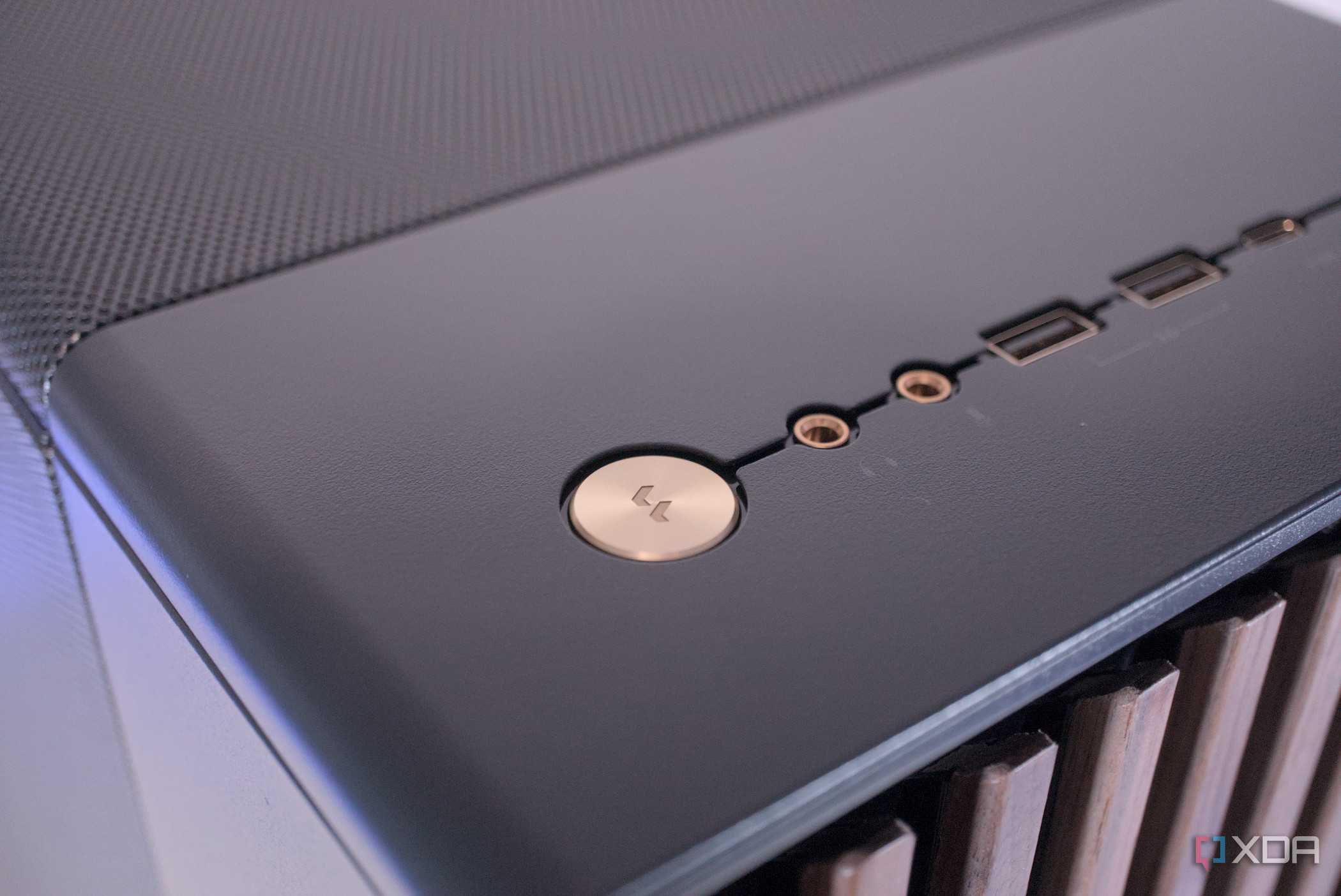 Fractal Design North's power button