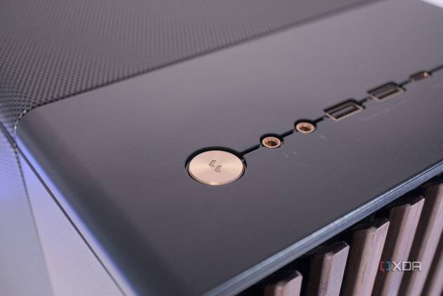 Fractal Design North's power button
