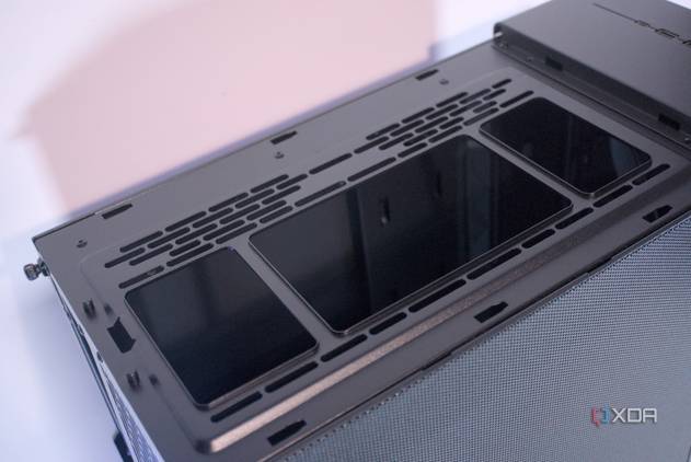 Fractal Design North's top rad mount