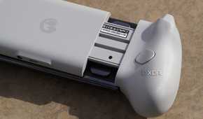 The back and extending part of the G8 Galileo controller.