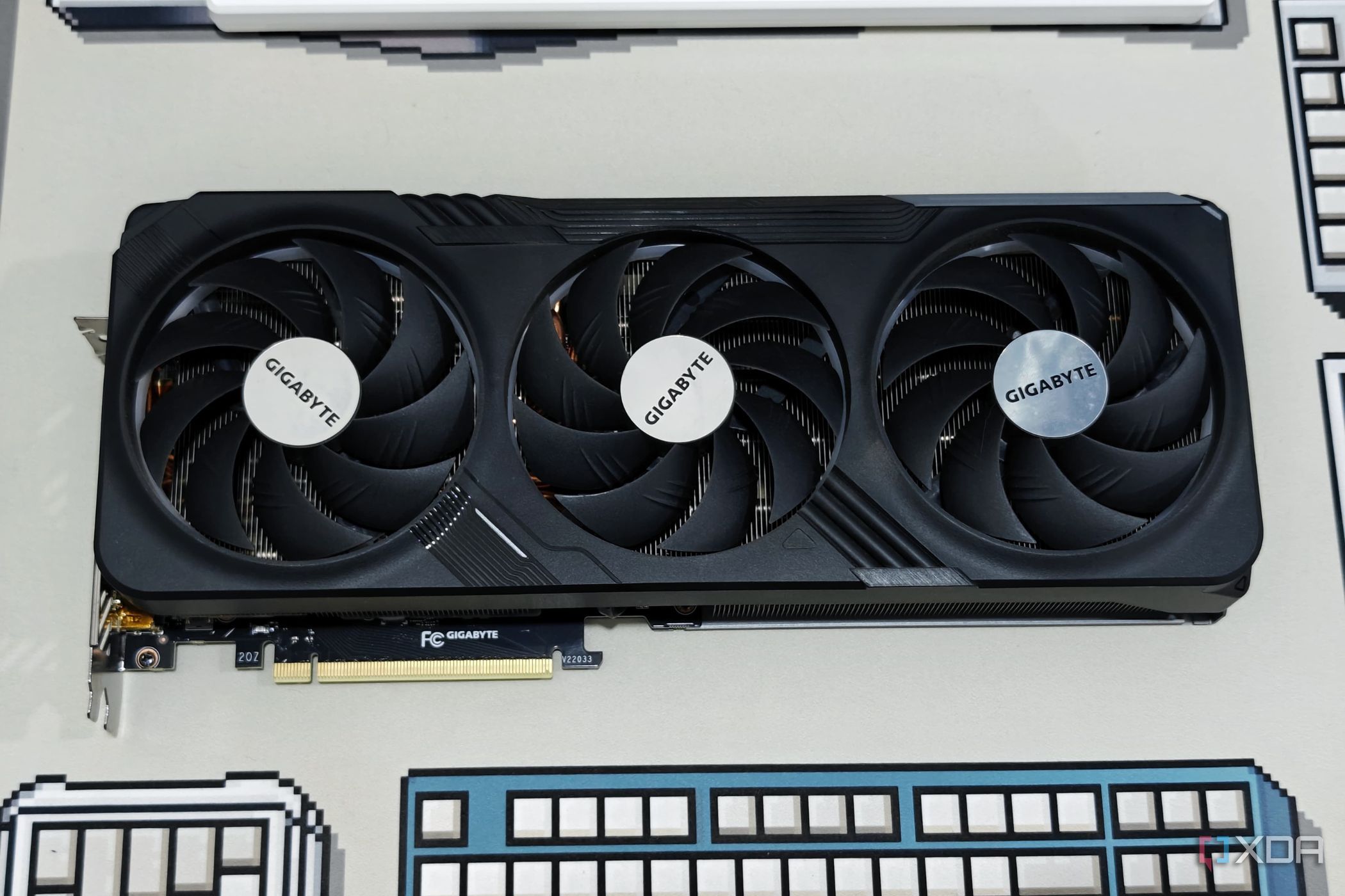 Gigabyte GeForce RTX 4070 Ti Gaming OC review: Big on size