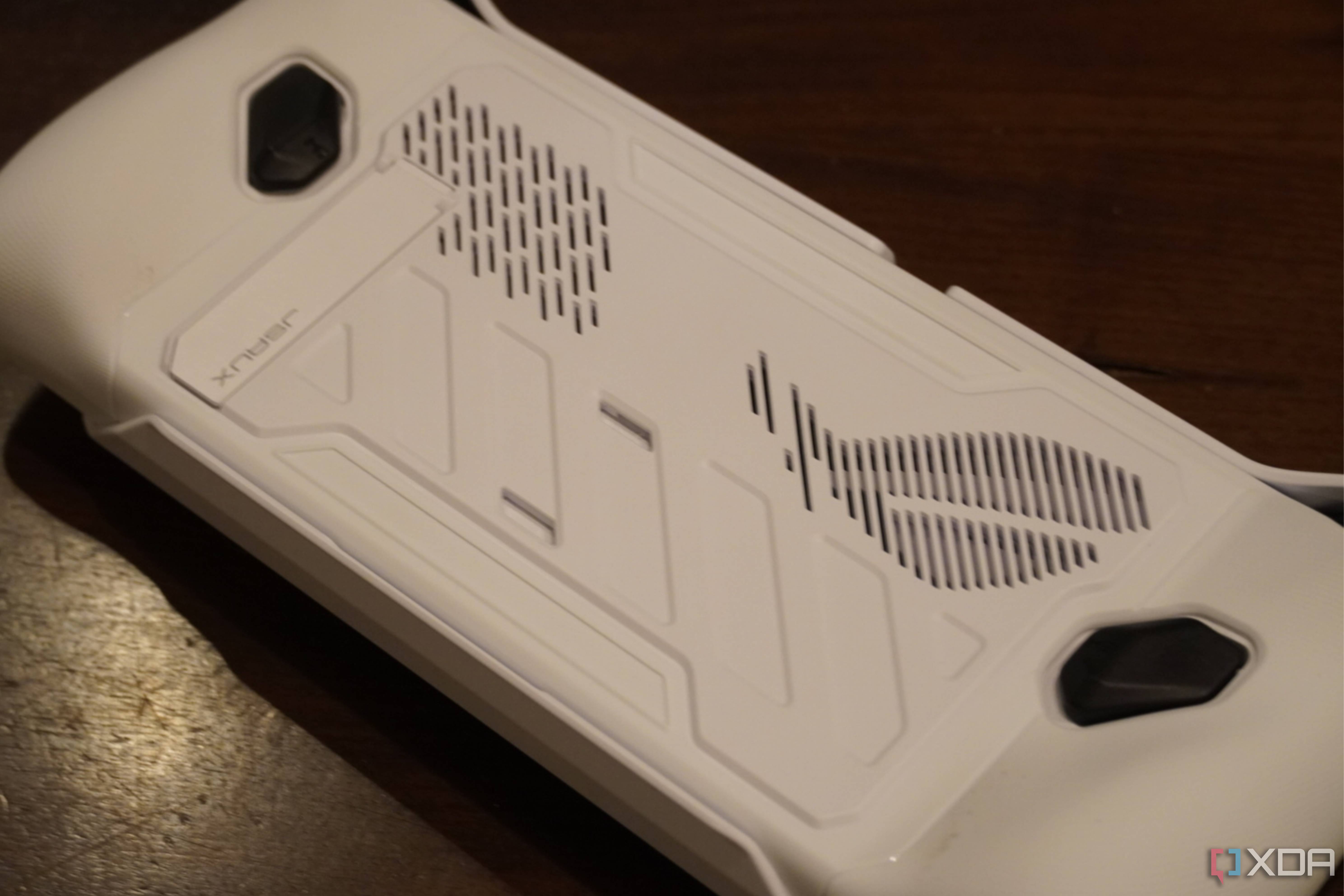 The back of the Jsaux Modcase.