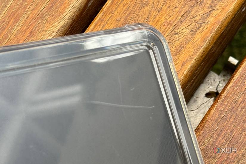 UAG Lucent Series MacBook case review: A simple plastic case for your ...