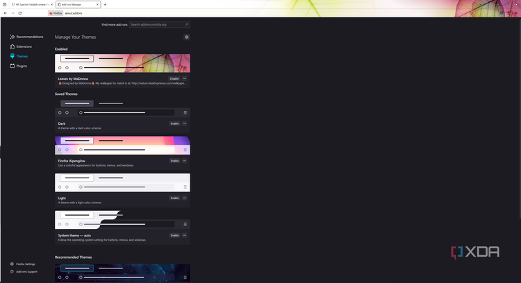 Screenshot of themes in Mozilla Firefox