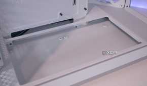 NZXT H6 Flow RGB bottom fan mounts