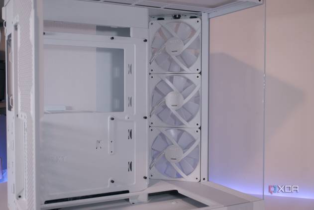 Behind the front-facing NZXT H6 Flow RGB fans