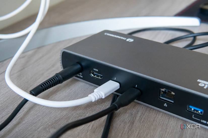 Close-up view of the Thunderbolt and HDMI ports on the back of the Plugable TBT4-UDX1