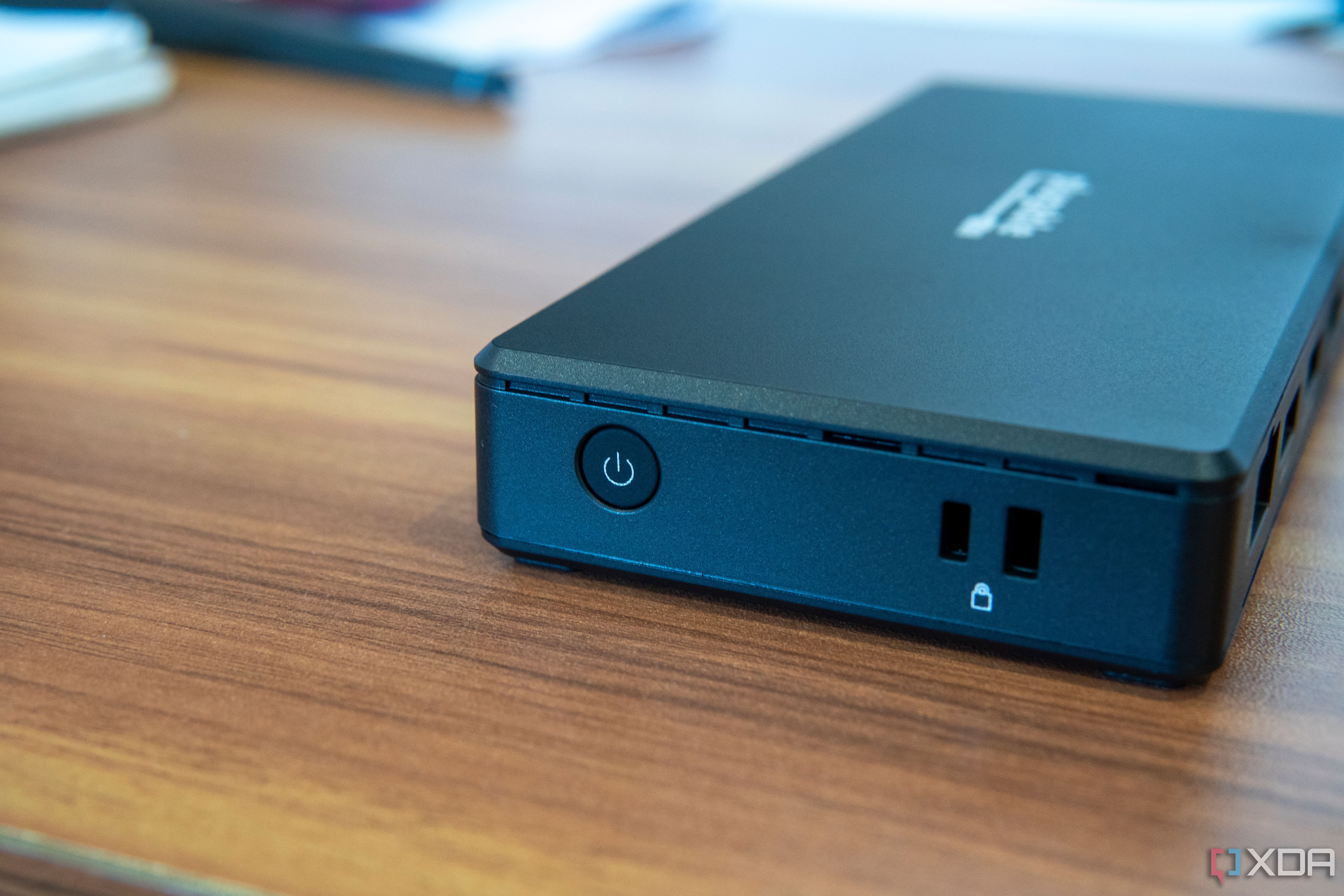 Plugable UD-MSTH2 review: A sleek, capable dock for those without