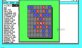 Screenshot of Reversi in Windows 2.0