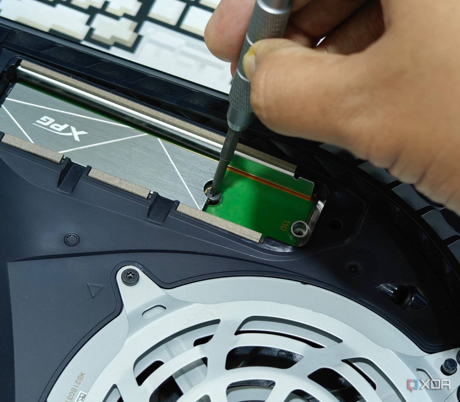 How to install an SSD in PlayStation