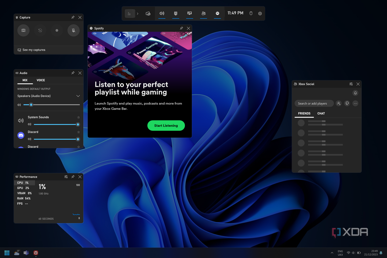 Screenshot of the Game Bar UI on a Windows 11 desktop