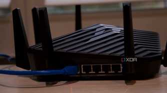 Acer Predator Connect W6 Ethernet ports