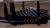Acer Predator Connect W6 Ethernet ports