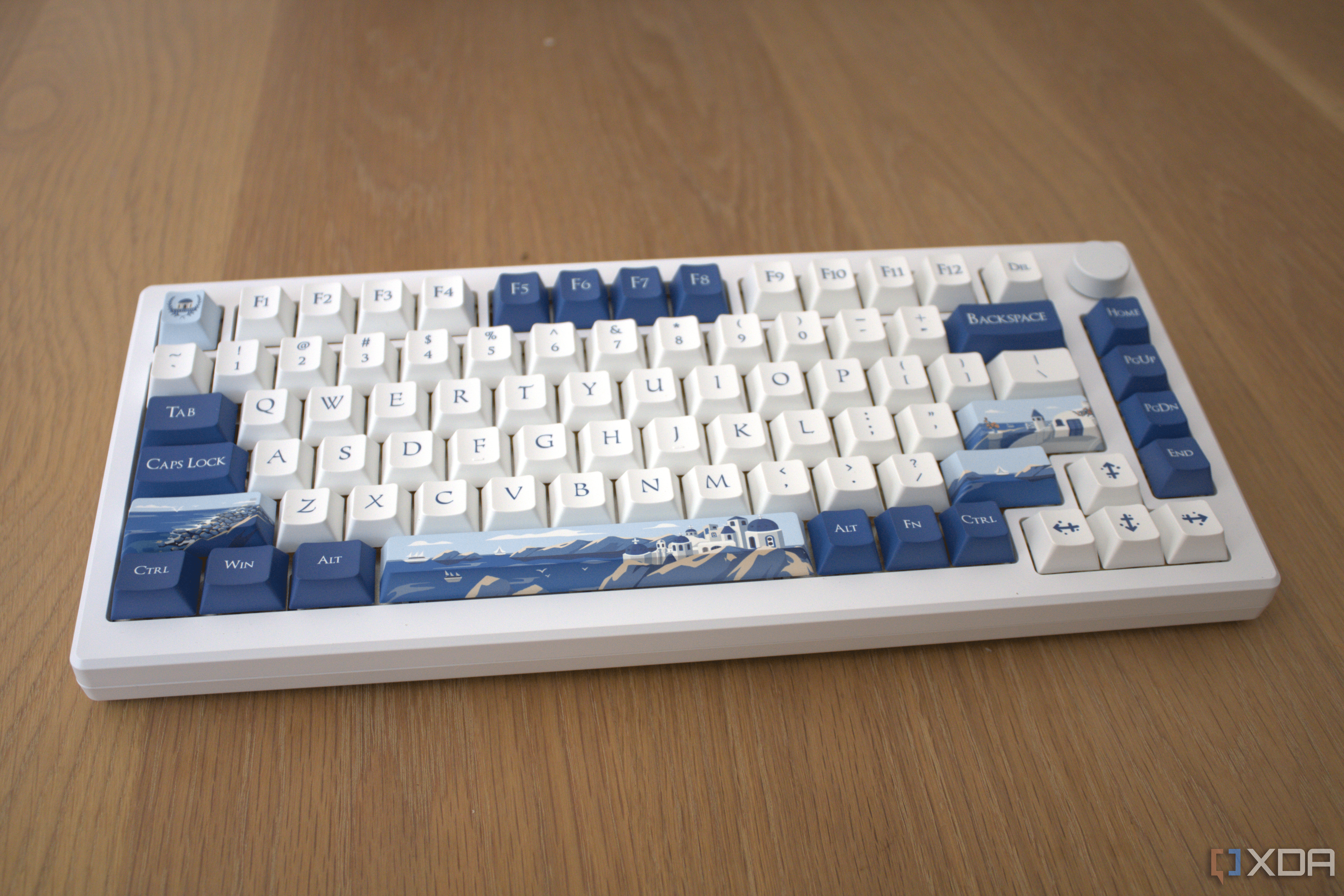 Akko MOD007B-PC keyboard review: Going on a feature-packed world tour