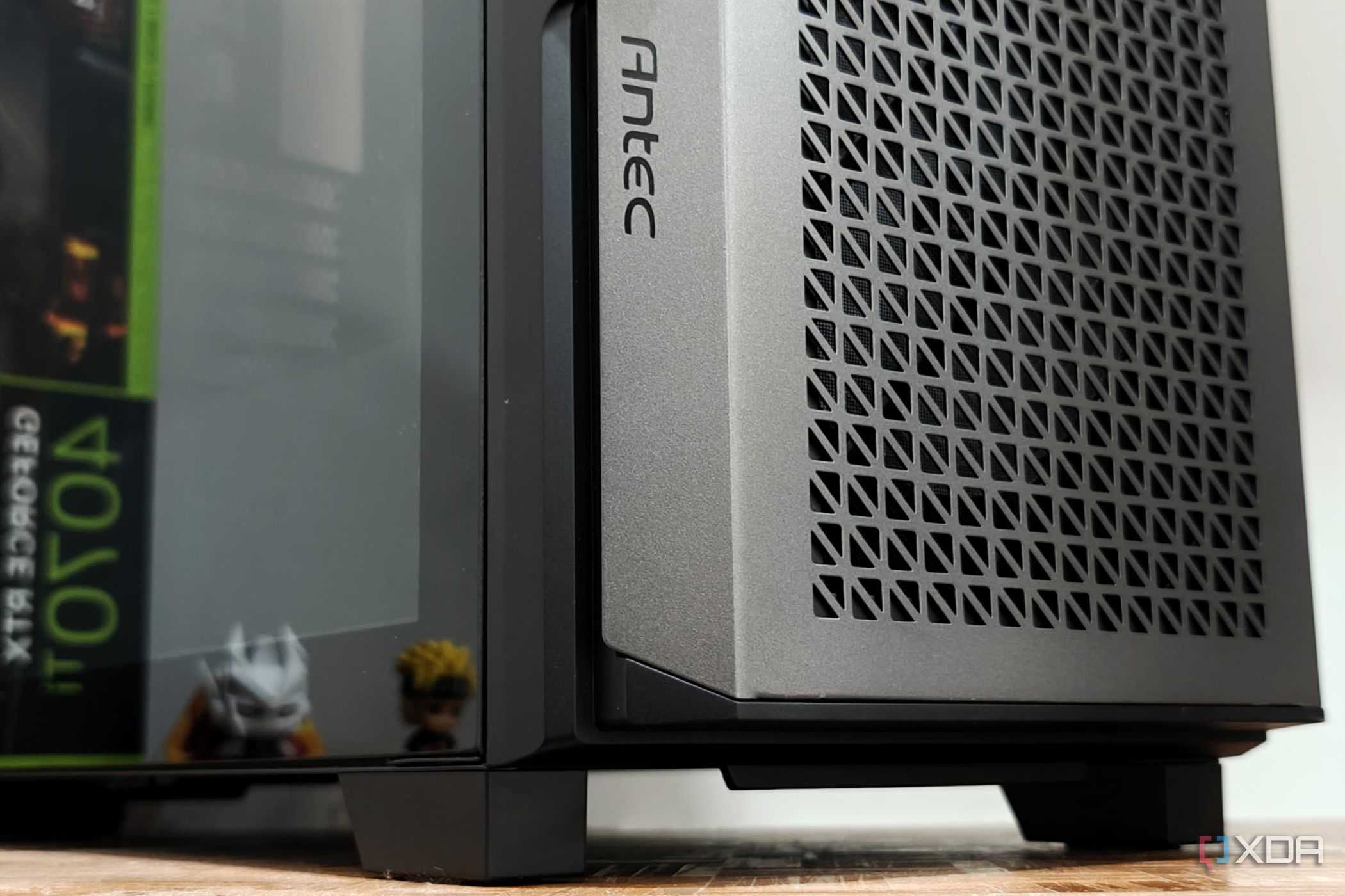 An image showing the front feet of the Antec P20C PC that's kept on the table.