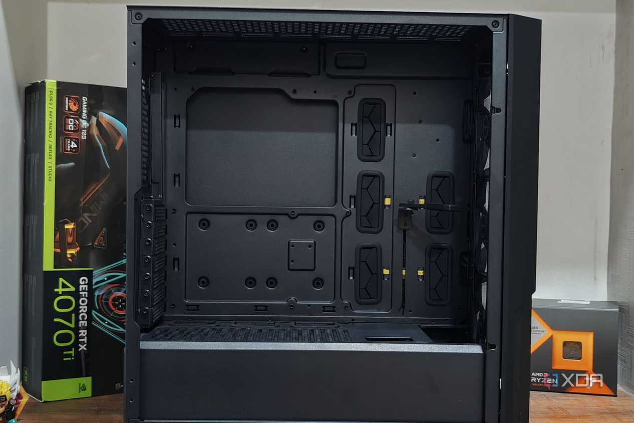 An image showing the internal view of the Antec P20C PC case.