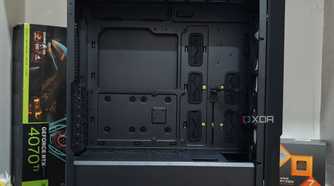 An image showing the internal view of the Antec P20C PC case.