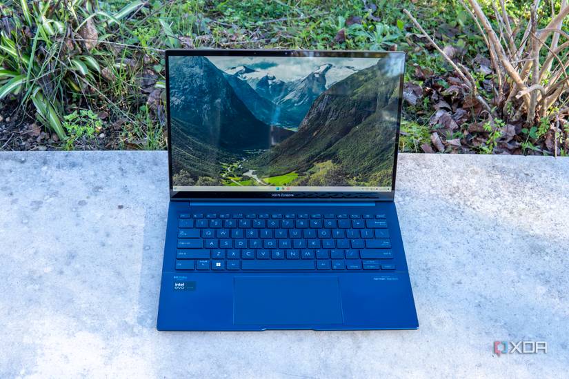 Front view of the Asus Zenbook 14 OLED