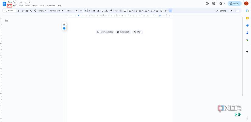File button on blank Google Docs page