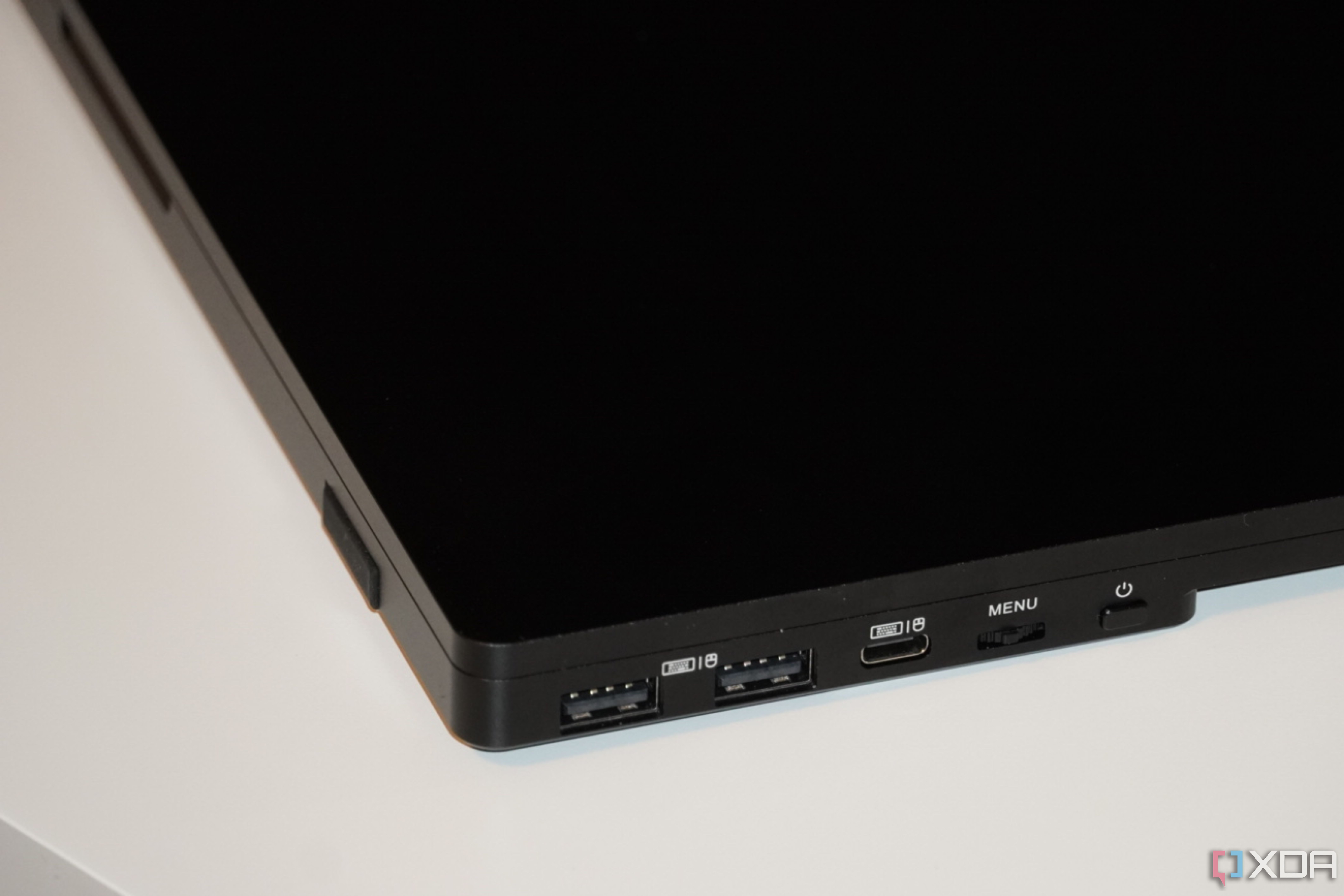 Jsaux FlipGo Portable Dual Monitor review: I really like it, but