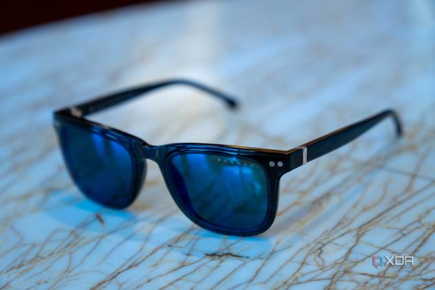 Giunnar Optiks Cupertino on marble table with shaded lenses