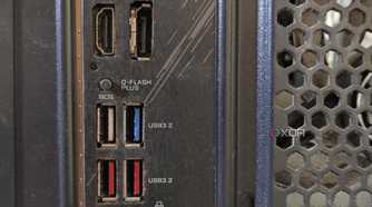 An image of Gigabyte motherboard with the BIOS Flashback button highlighted.