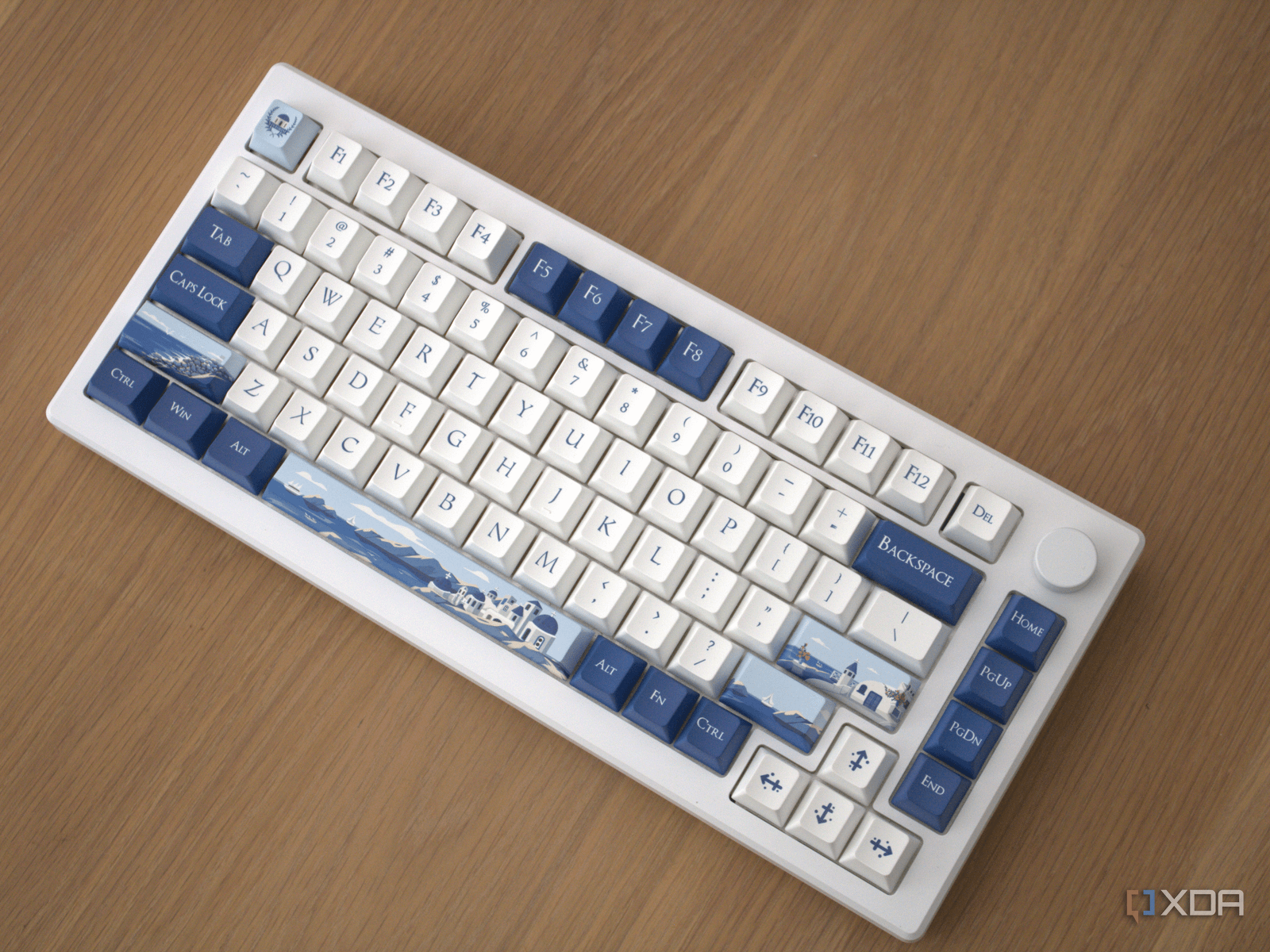 Akko MOD007B-PC keyboard review: Going on a feature-packed world tour