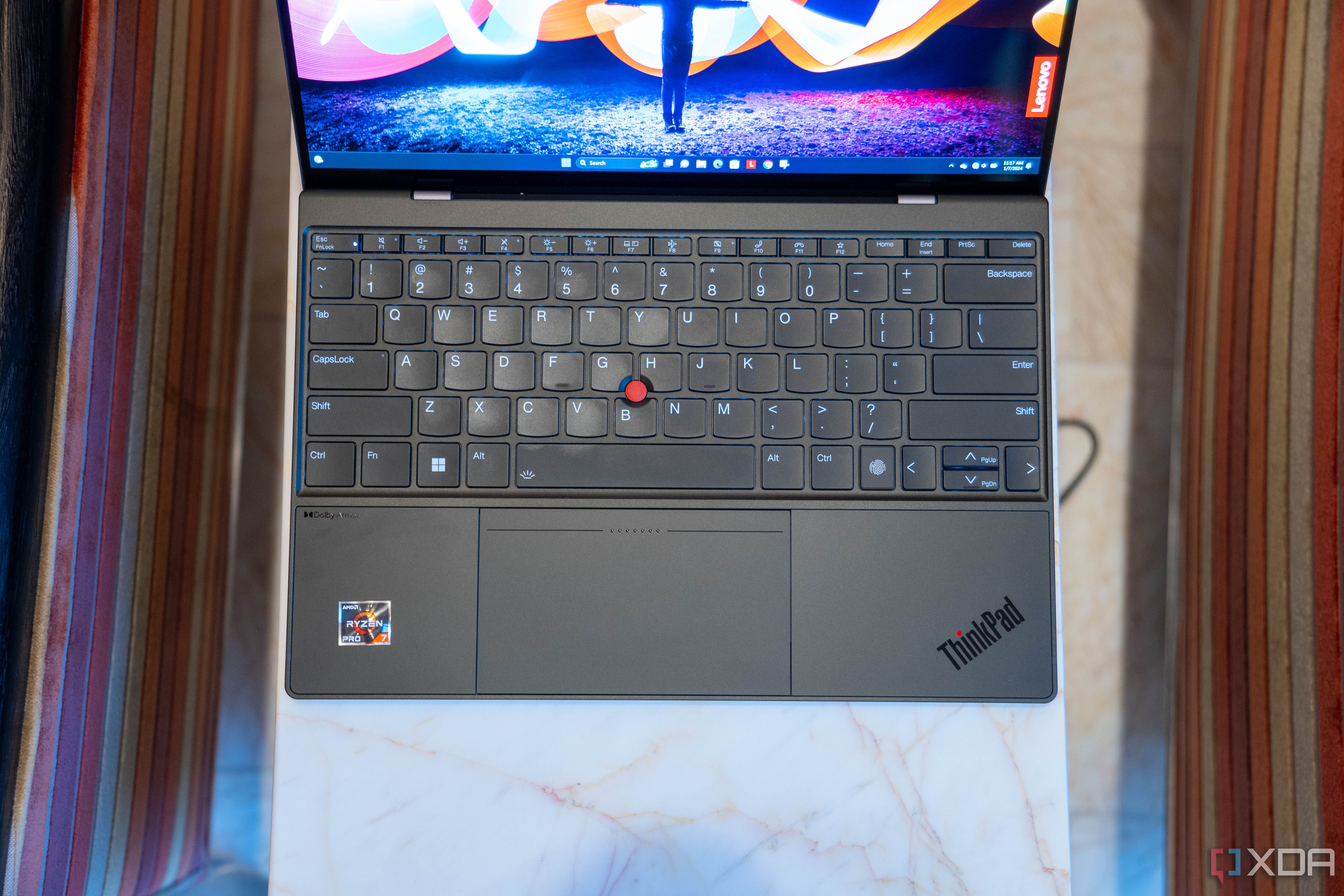 Windowsノート本体 Lenovo ThinkPad Z13 gen2 ThinkPad Z13 Gen 2 | 13 inch sustainable, AMD Ryzen PRO