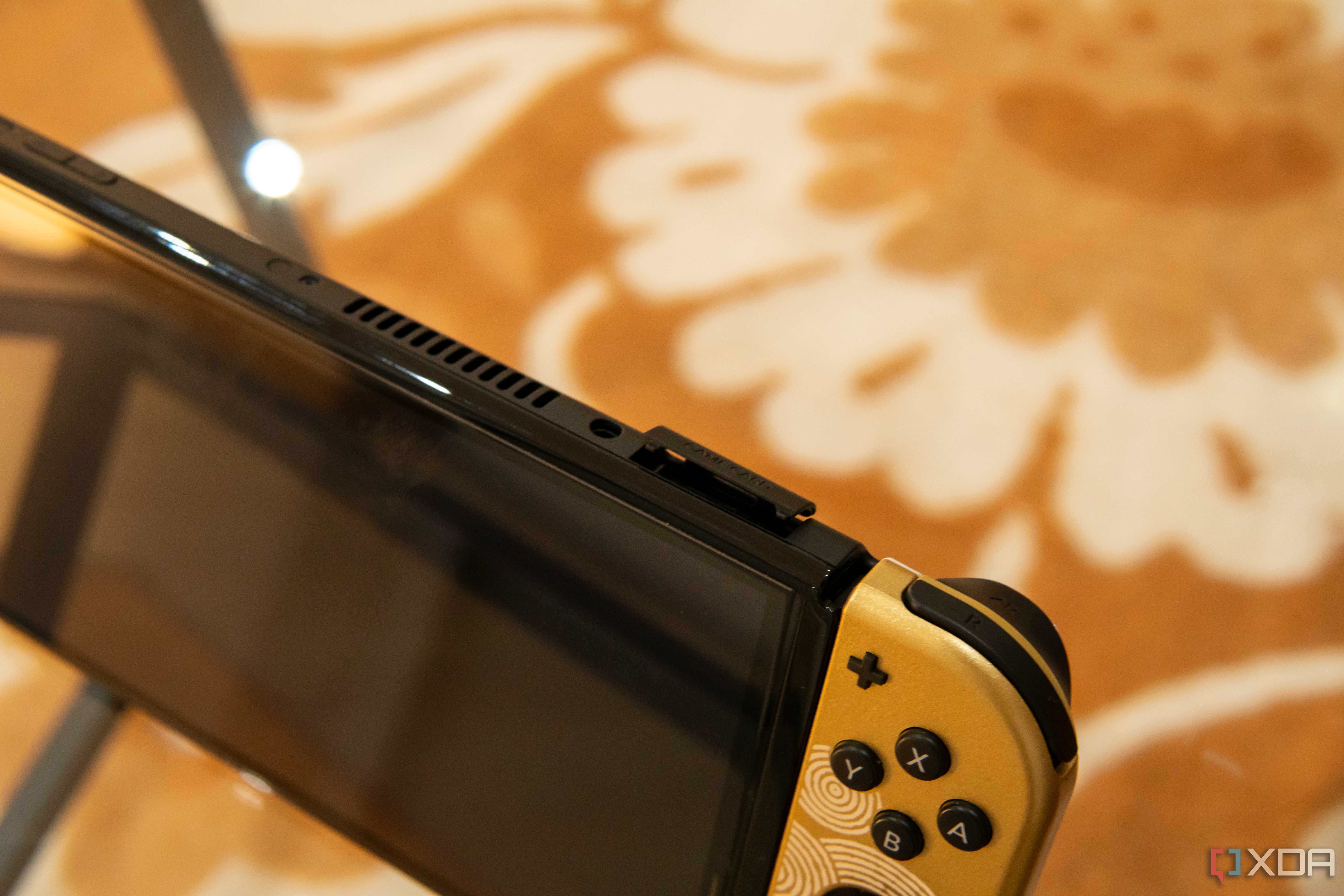 Nintendo Switch-03