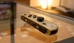Close-up view of the rail on a Nintendo Switch Joy-Con controller