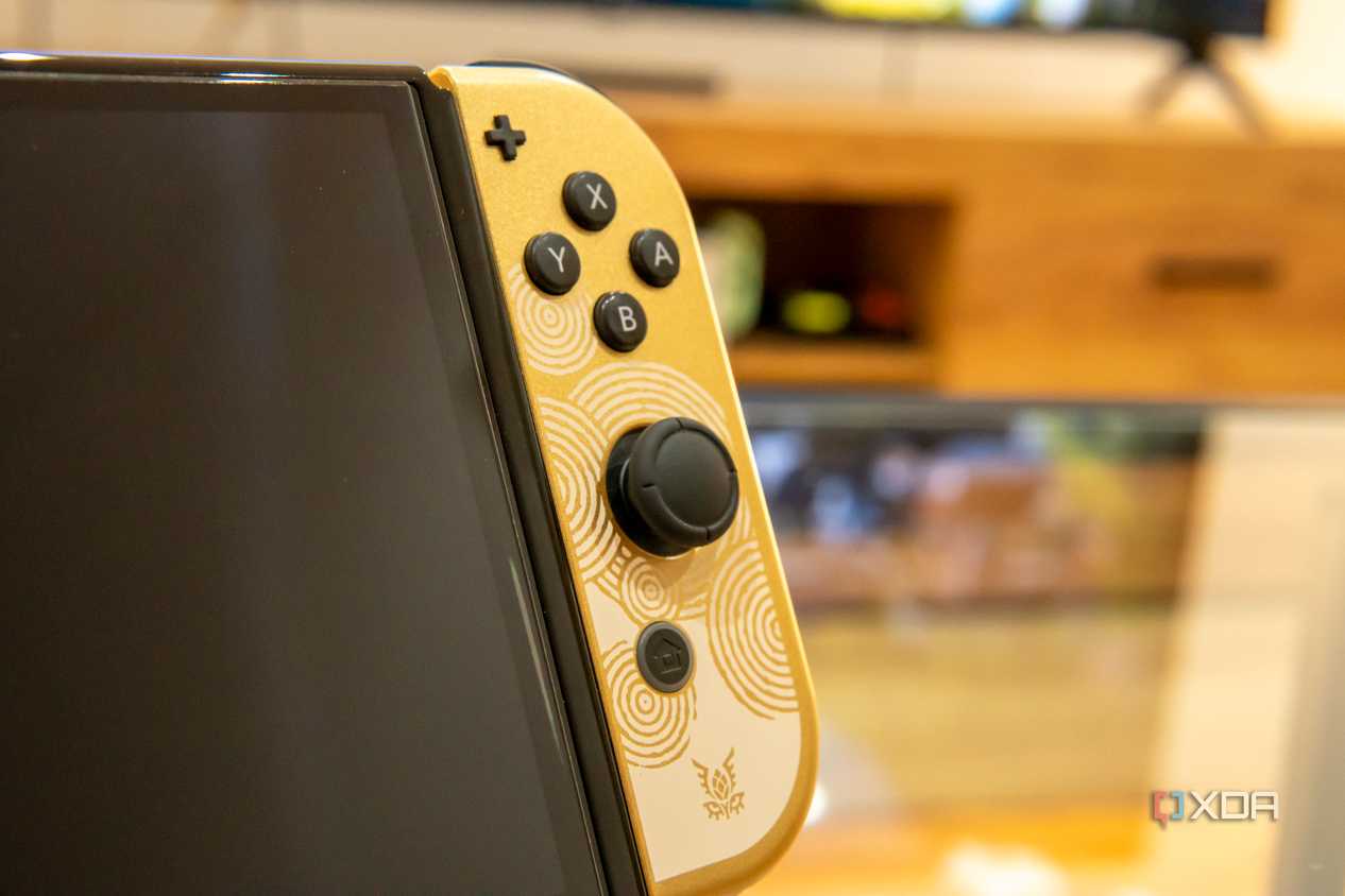 Close-up view of the analog stick on a Nintendo Switch controller