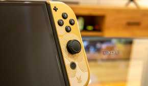 Close-up view of the analog stick on a Nintendo Switch controller
