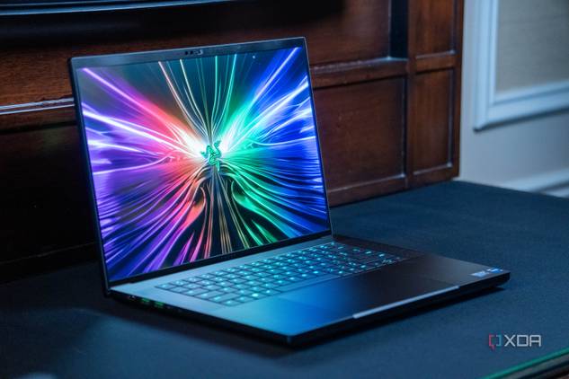 Angled view of the Razer Blade 16
