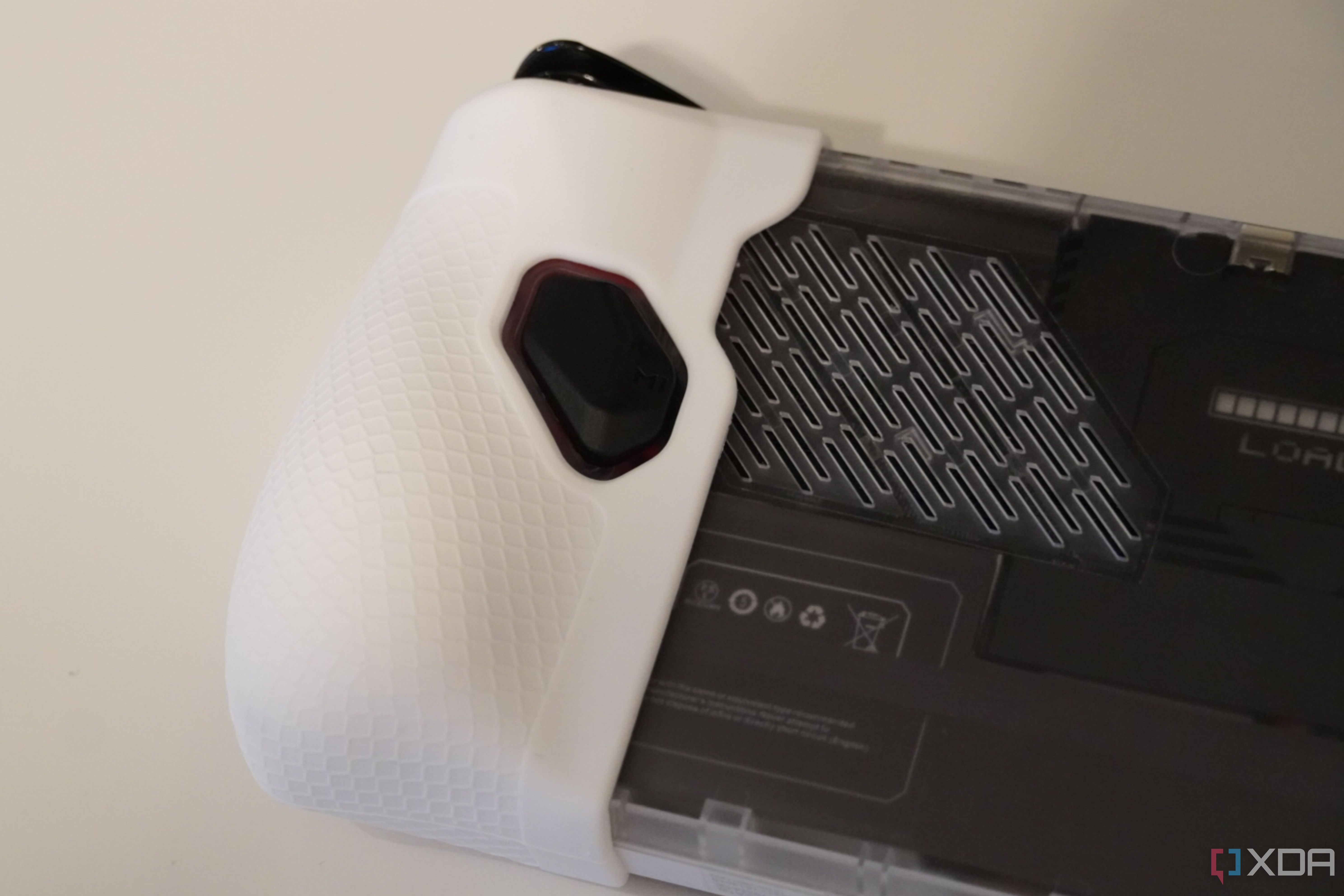ROG-Ally-Grip-Back-2