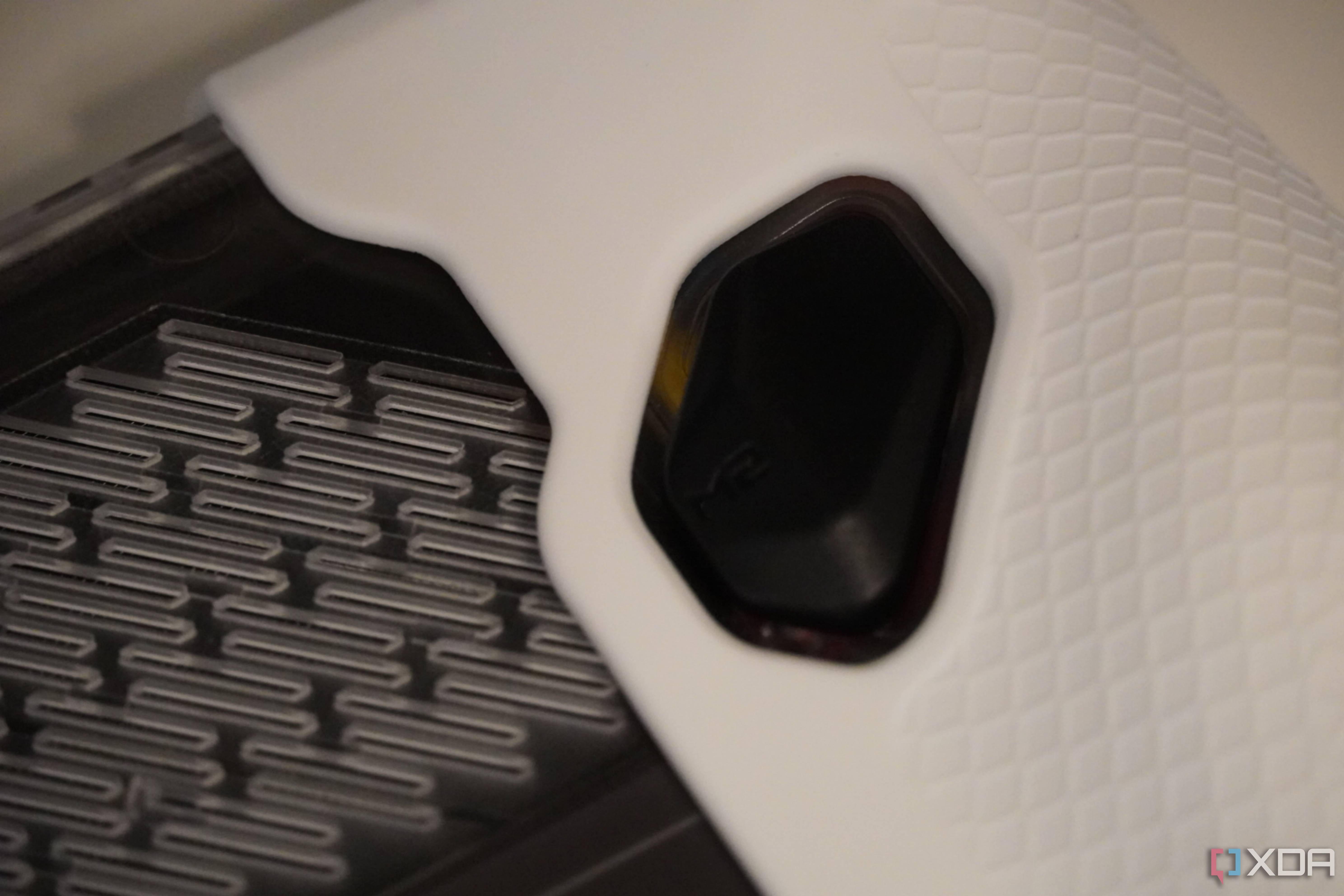 The back button on the Jsaux ROG Ally Grip Set.