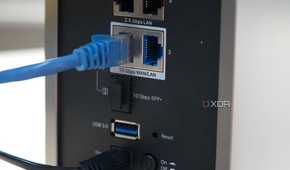 TP-Link Archer BE800 wired connectivity close